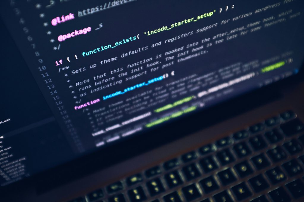 Code einer WordPress-Website auf einem Bildschirm